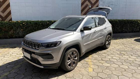 JEEP COMPASS 1.3 T270 TURBO FLEX LONGITUDE AT6